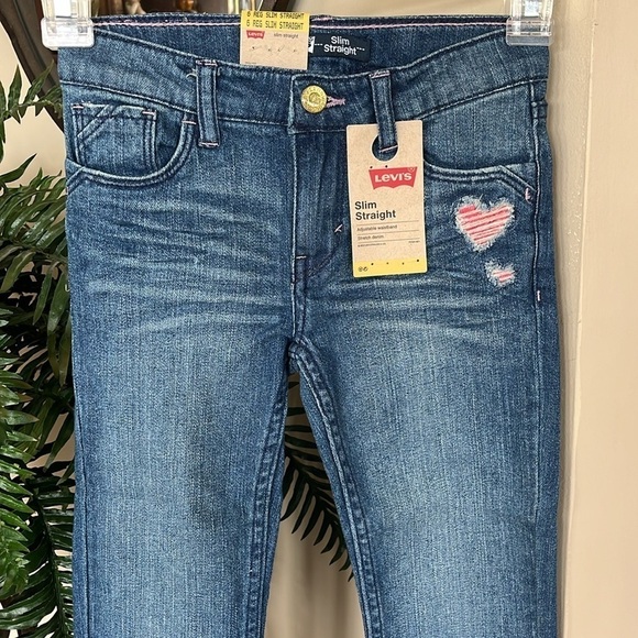 Brand New Levi’s Slim Straight Adjustable Waistband Stretch Pink Heart Jeans - Picture 2 of 13